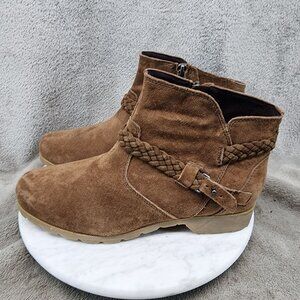 Teva Shoes Womens Size 10 Brown Suede Delavina Side Zip Ankle Boots